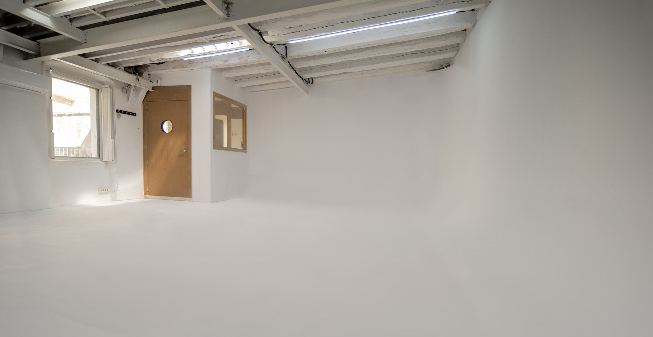 Alquiler estudio fotográfico en Barcelona con terraza opcional. Estudio 3