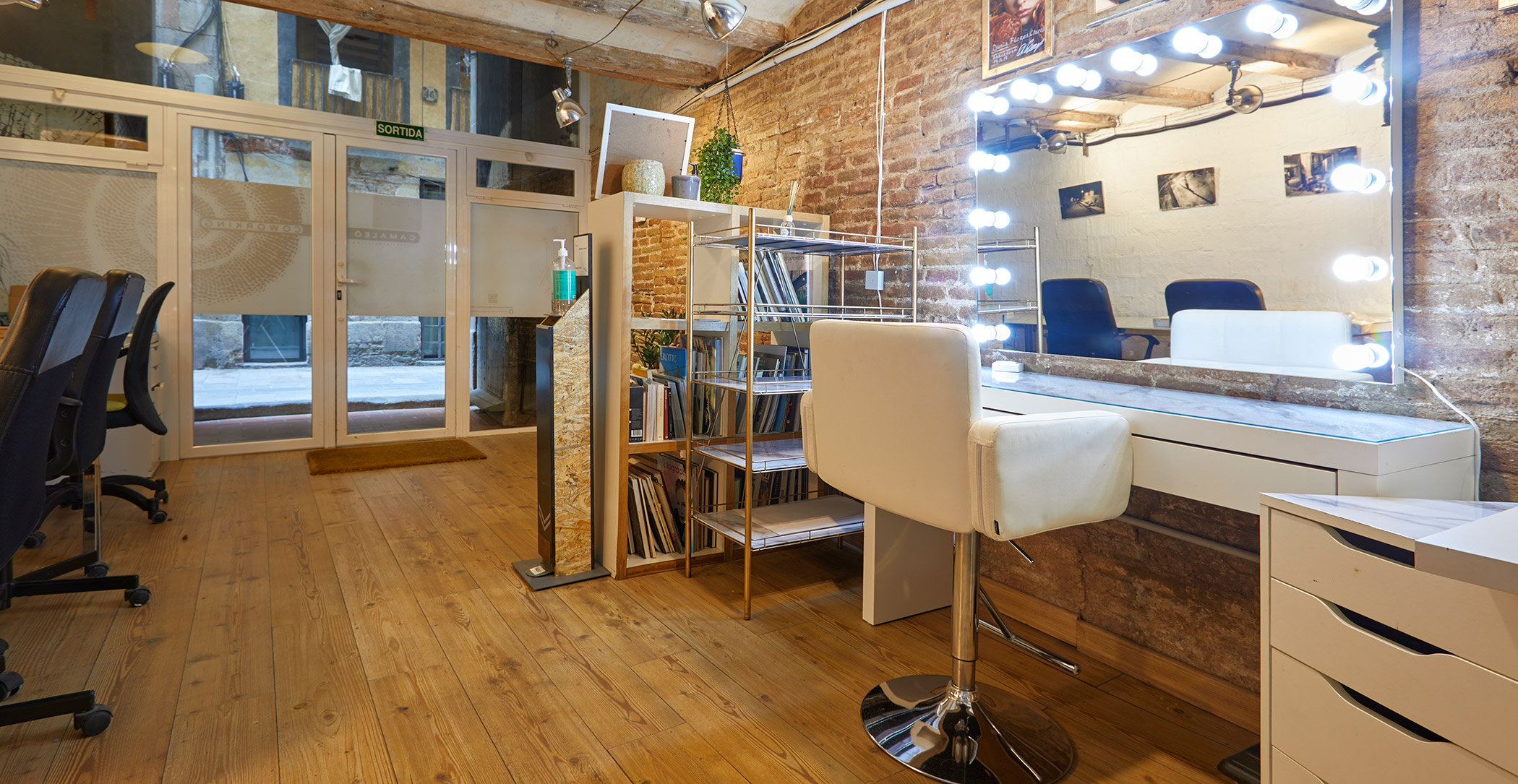 Make-up coworking